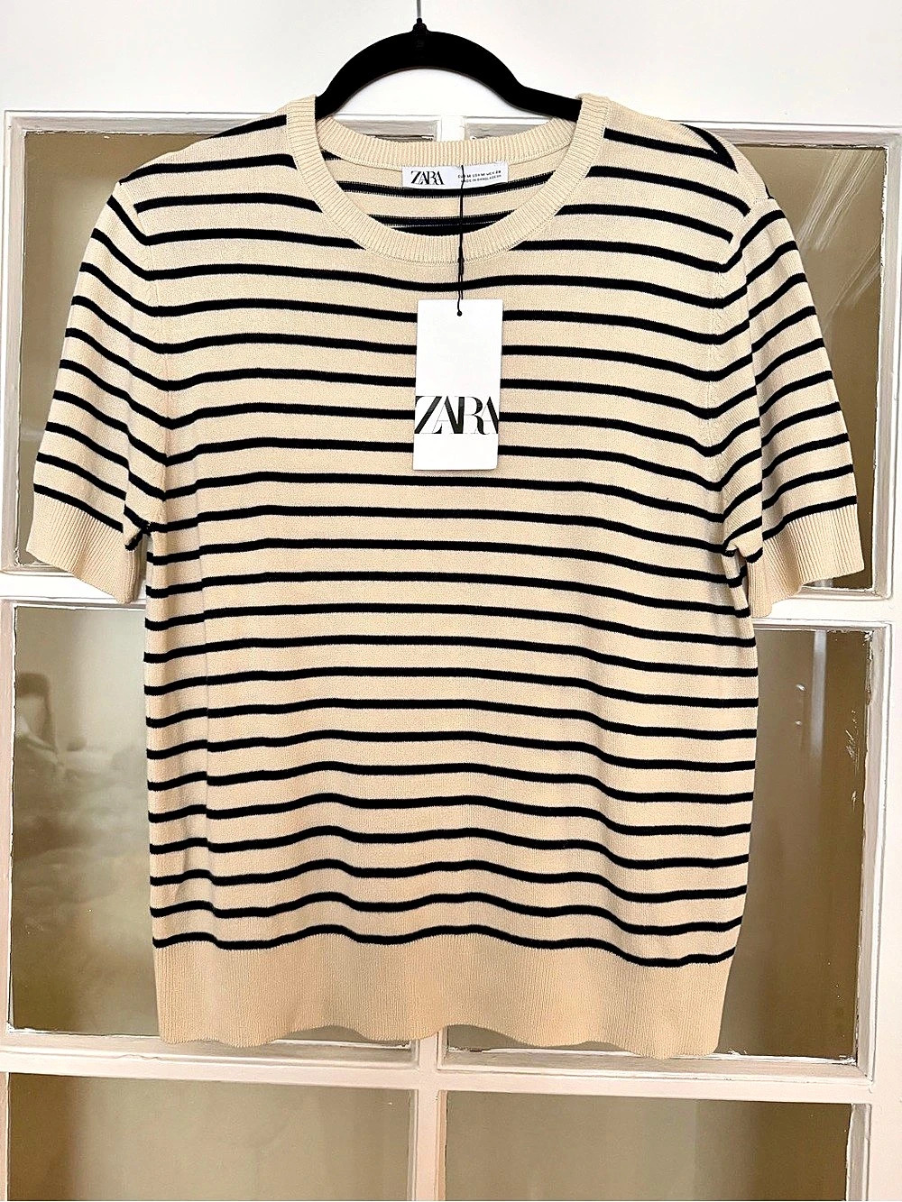 Zara Striped Short-Sleeve Knit Top in Beige & Black Size Medium